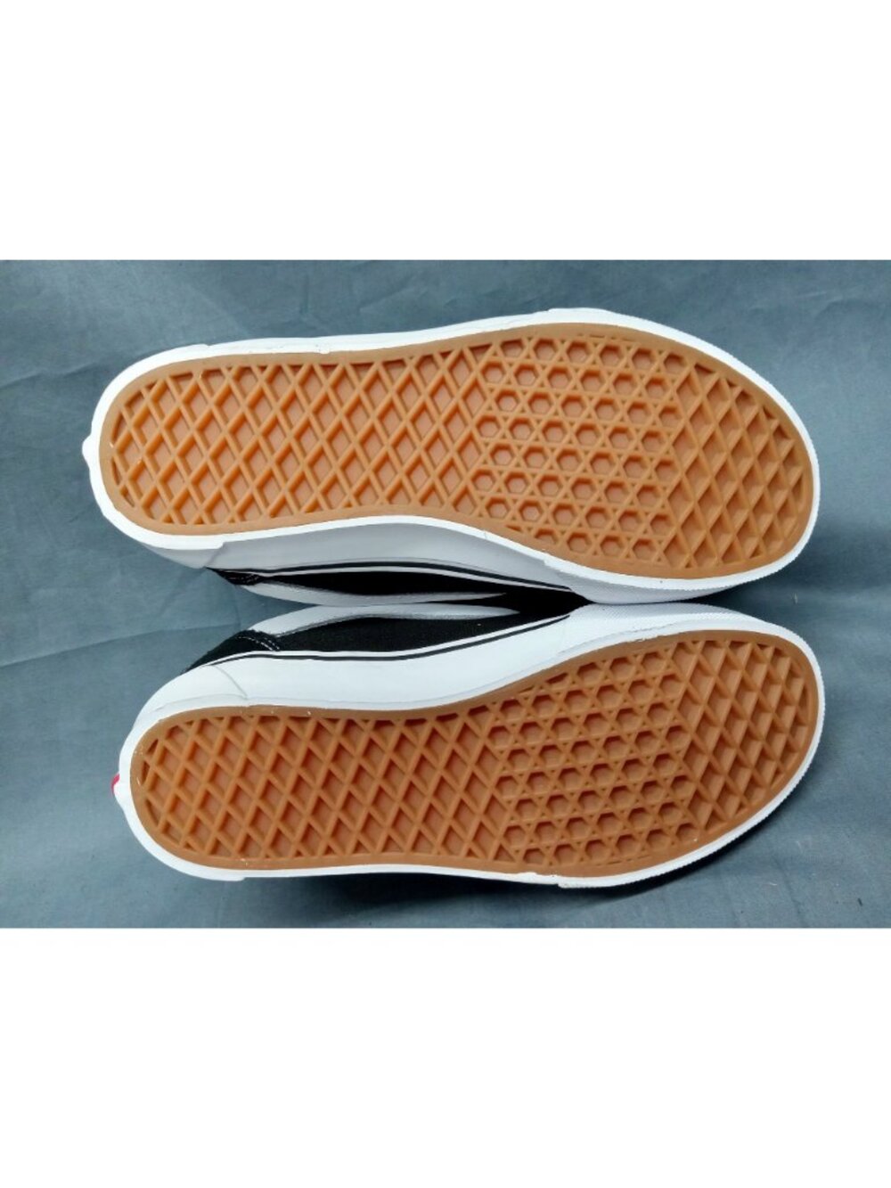 Vans Boys Knu School Sneakers 3D Stripe Black White Size 5 NEW NO BOX! - Picture 11 of 12